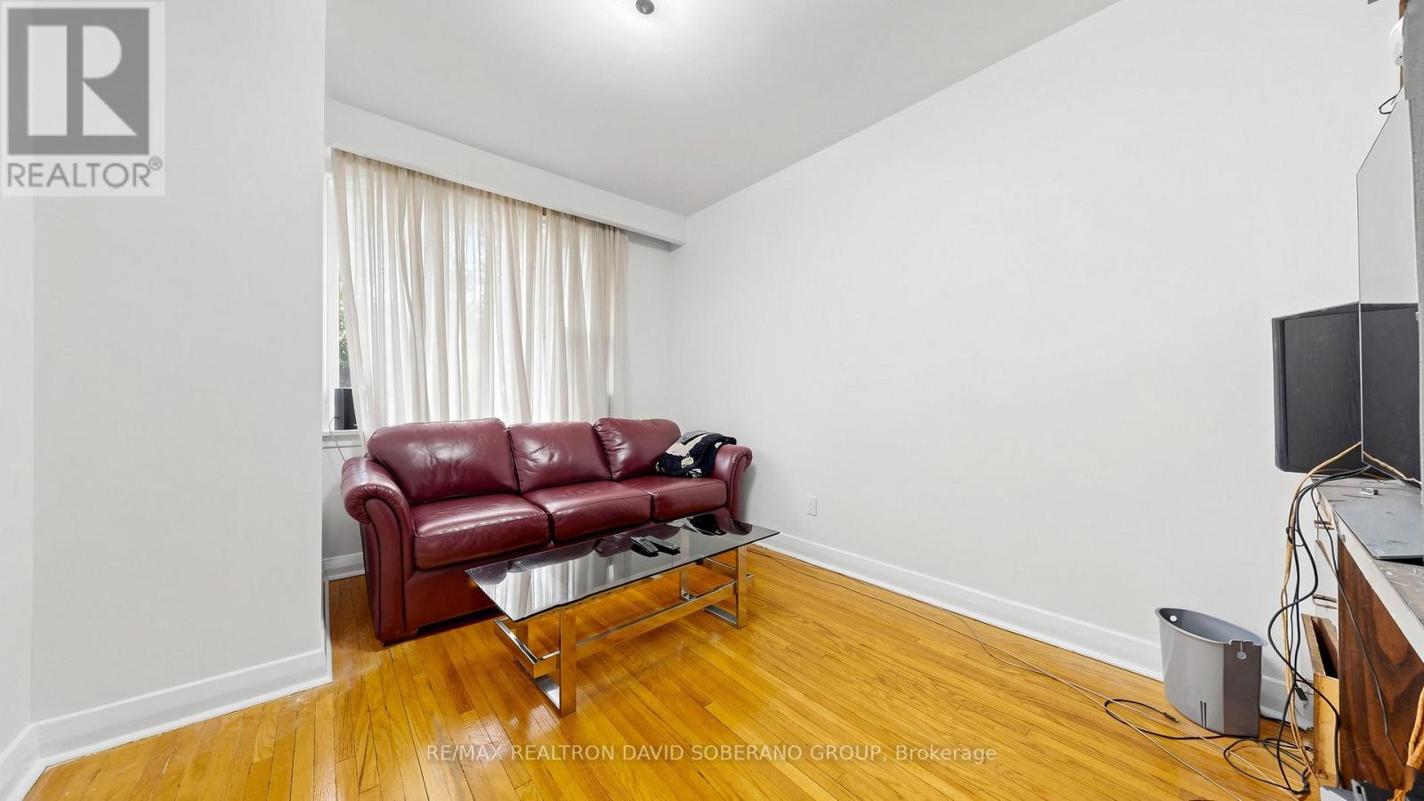 108 York Downs Drive, Toronto, Ontario  M3H 2G7 - Photo 10 - C13838618