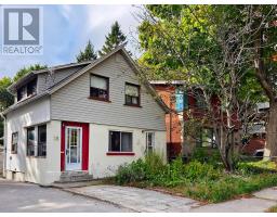 28 MCINTOSH AVENUE, Toronto, Ontario
