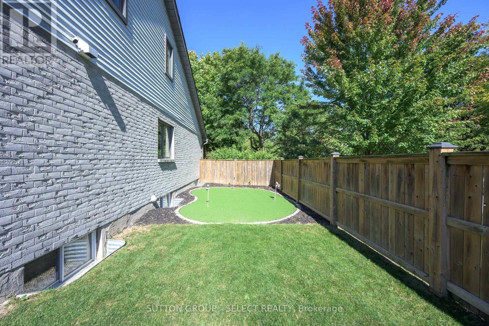 107 Brandy Lane Road, London North, Ontario  N6G 4T1 - Photo 46 - X13843212