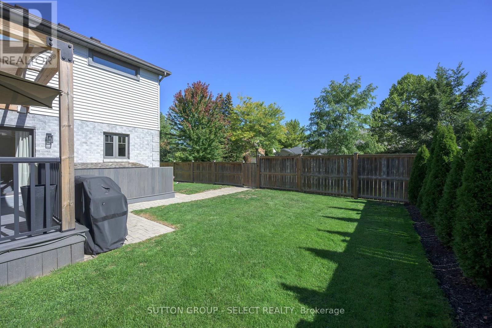 107 Brandy Lane Road, London North, Ontario  N6G 4T1 - Photo 48 - X13843212