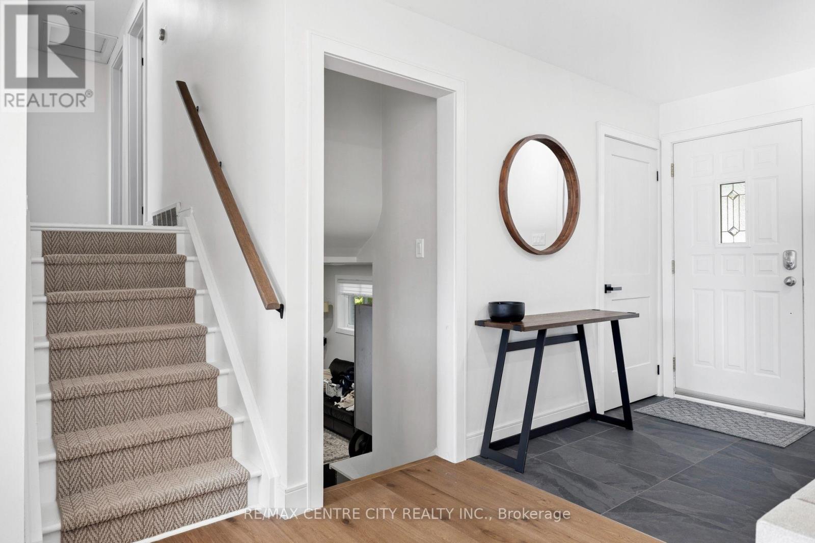 60 Westbury Avenue, London South (South O), Ontario  N6J 3G1 - Photo 13 - X13843514