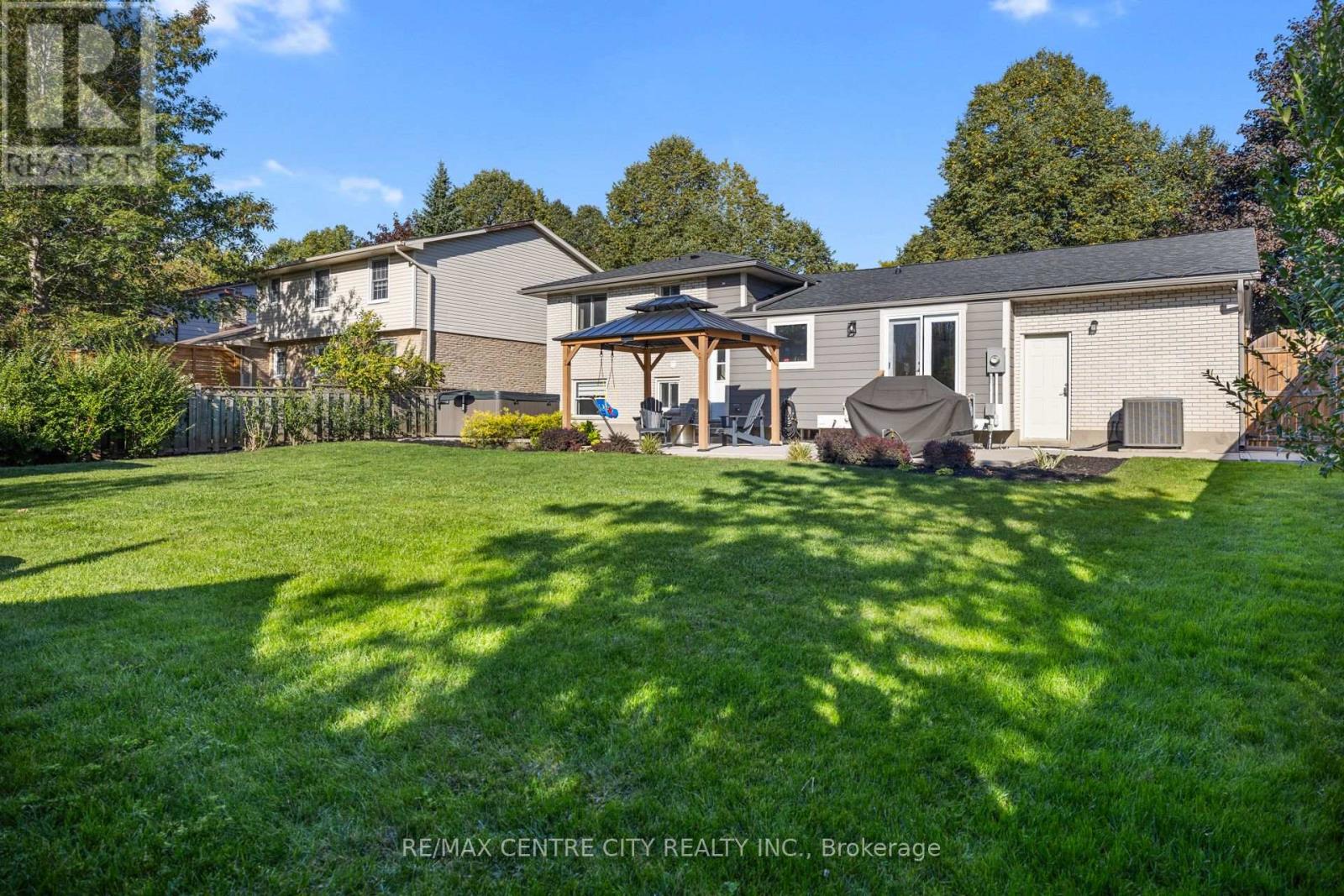 60 Westbury Avenue, London South (South O), Ontario  N6J 3G1 - Photo 31 - X13843514