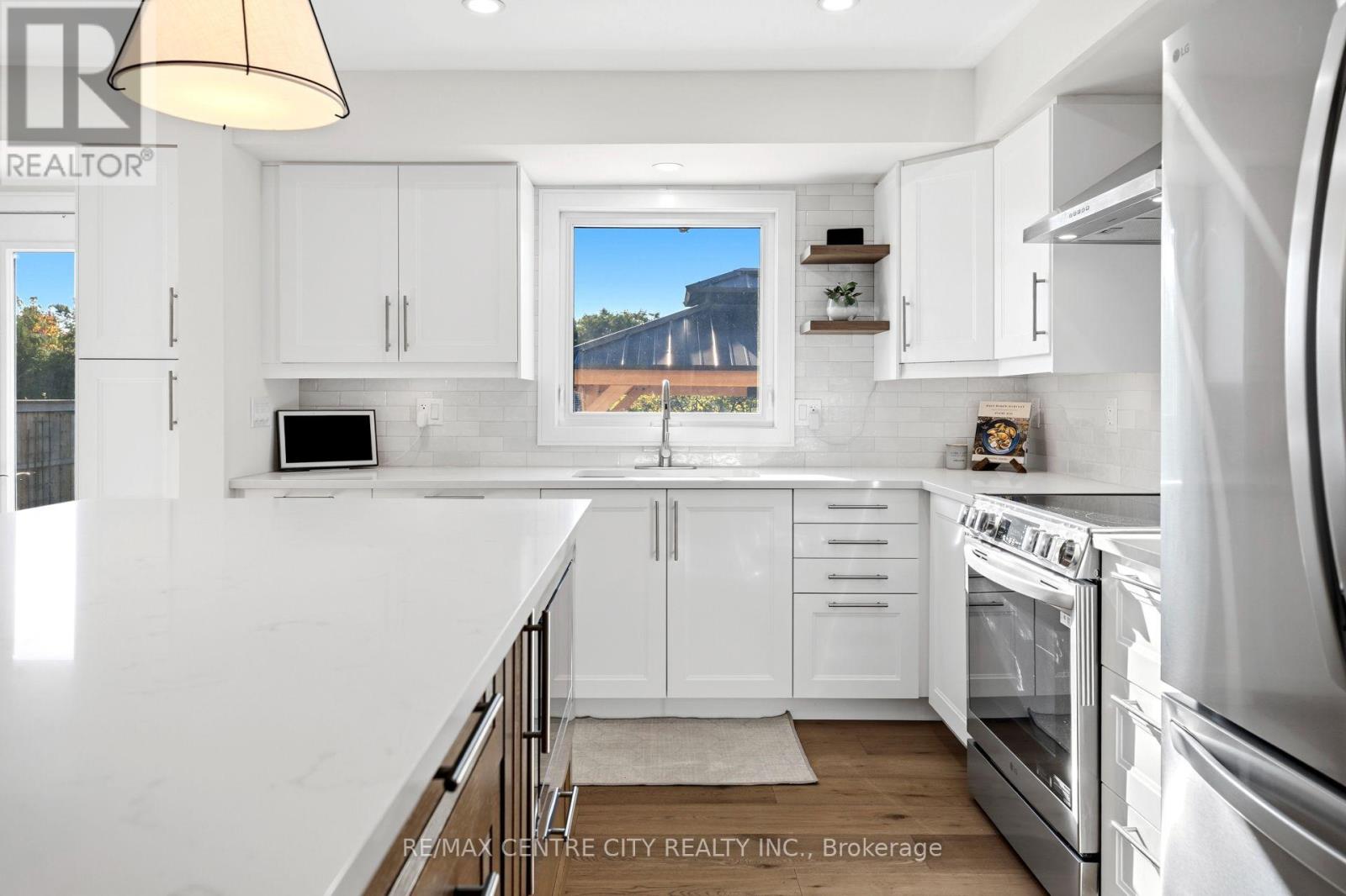 60 Westbury Avenue, London South (South O), Ontario  N6J 3G1 - Photo 8 - X13843514