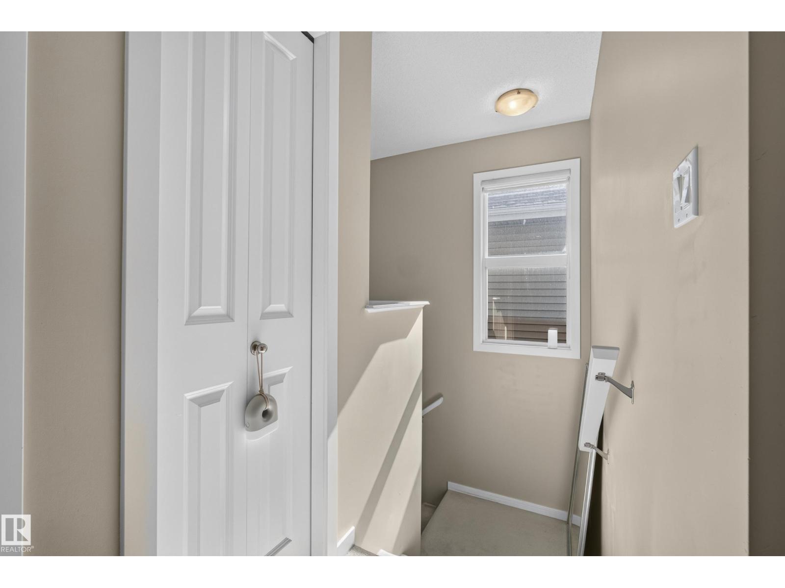 1104 74 ST SW SW