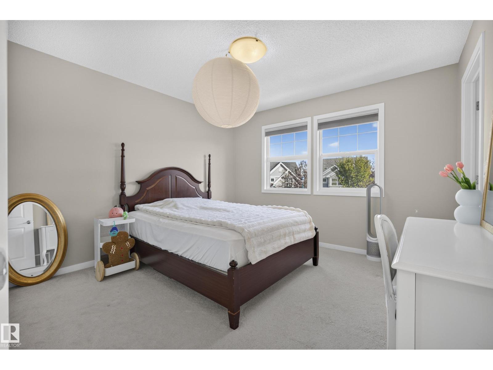 1104 74 ST SW SW