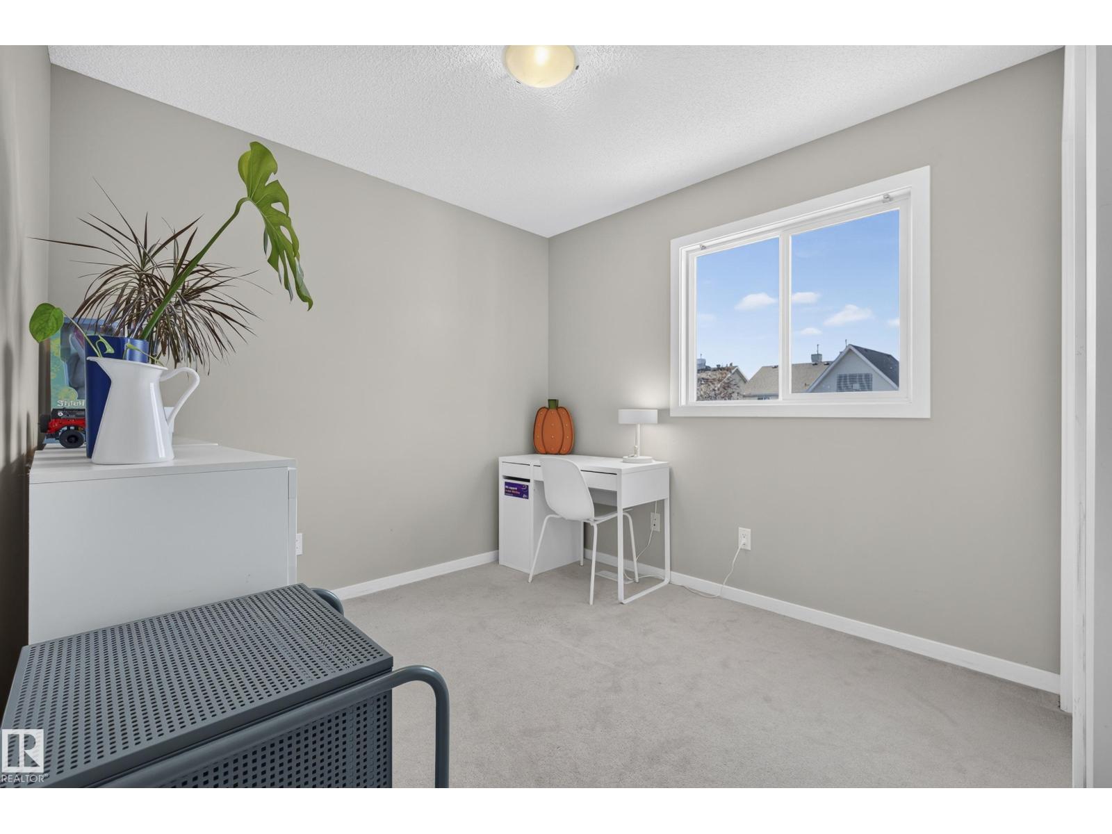 1104 74 ST SW SW