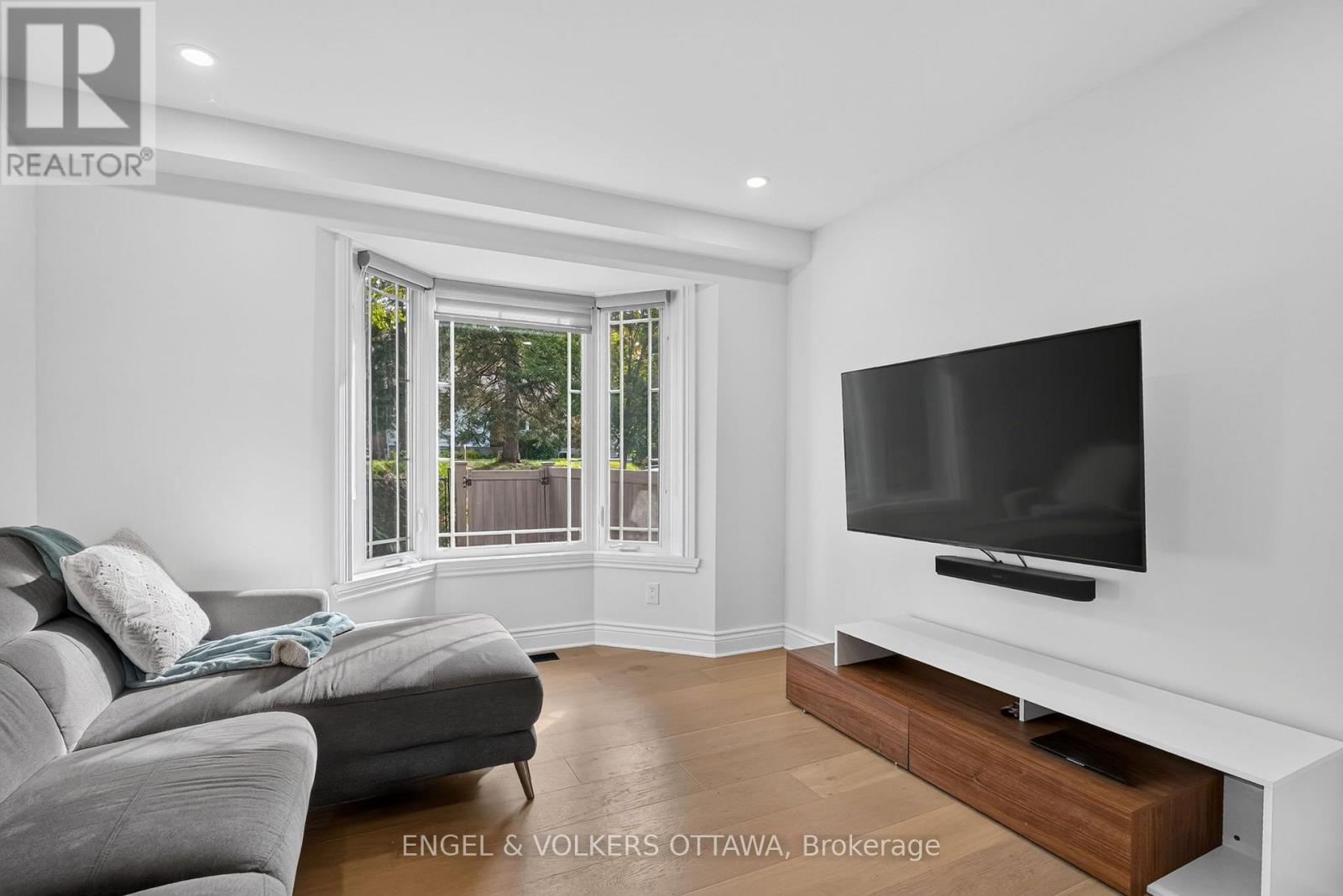 1330 Kilborn Avenue, Ottawa, Ontario  K1H 6L3 - Photo 16 - X13843222