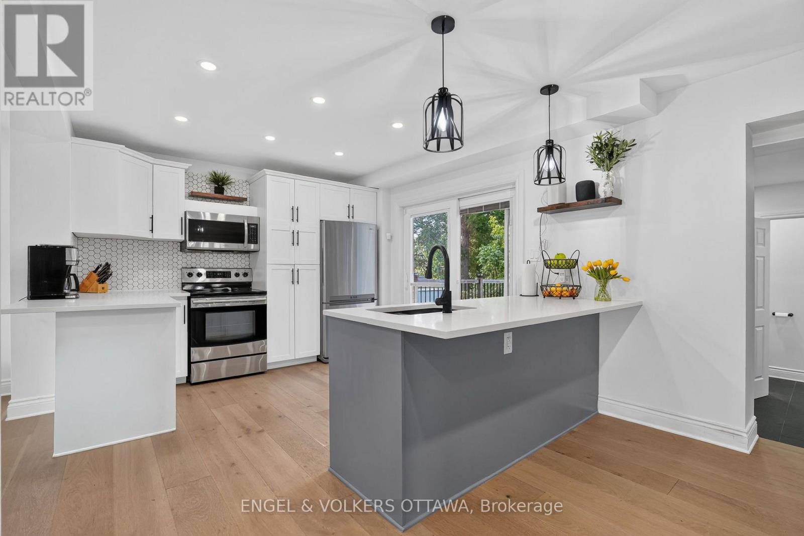 1330 Kilborn Avenue, Ottawa, Ontario  K1H 6L3 - Photo 9 - X13843222
