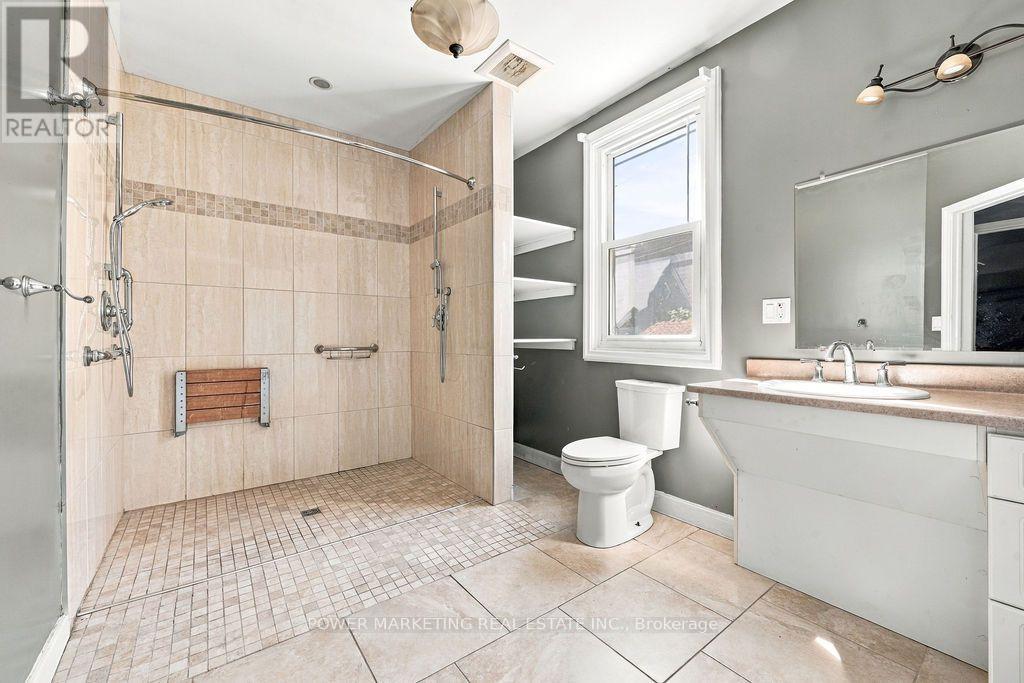 247 Victoria Street, Pembroke, Ontario  K8A 4K5 - Photo 17 - X13843258