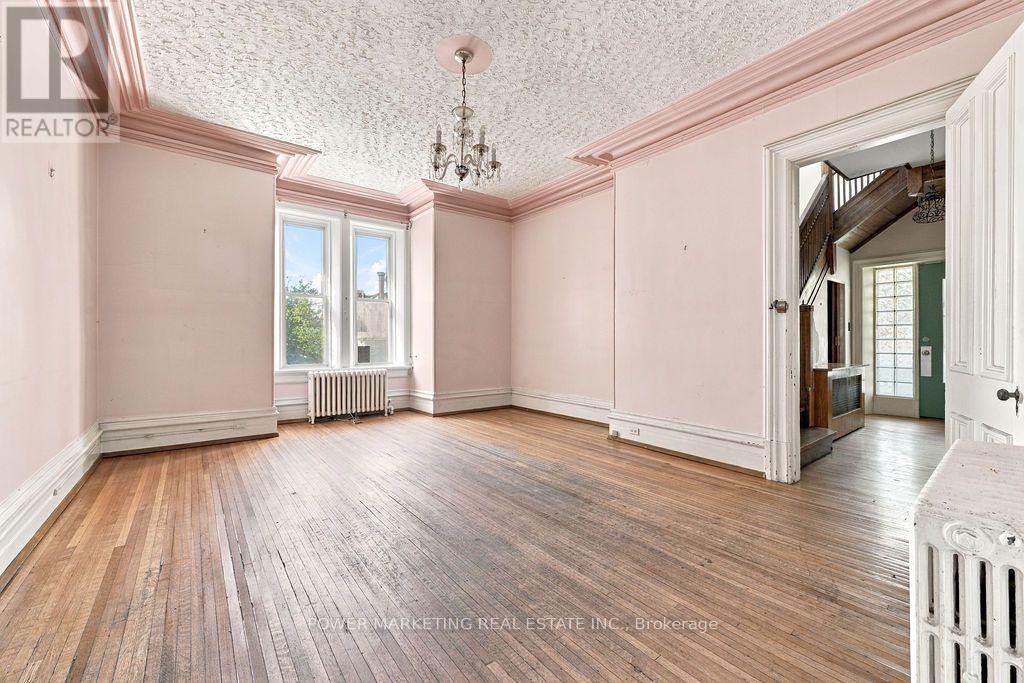 247 Victoria Street, Pembroke, Ontario  K8A 4K5 - Photo 9 - X13843258