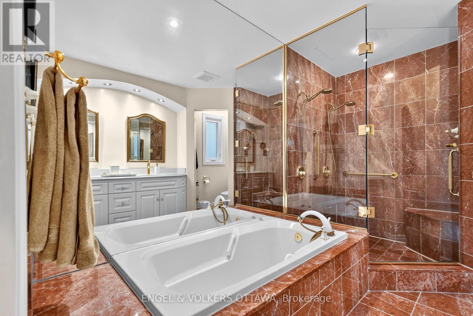 13 Lynhurst Avenue, Ottawa, Ontario  K1V 9W8 - Photo 24 - X13843292