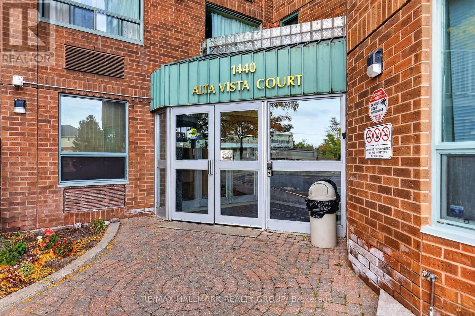 701 - 1440 Heron Road, Ottawa, Ontario  K1V 0X2 - Photo 2 - X13843298