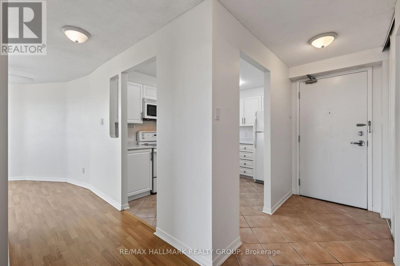 701 - 1440 Heron Road, Ottawa, Ontario  K1V 0X2 - Photo 4 - X13843298