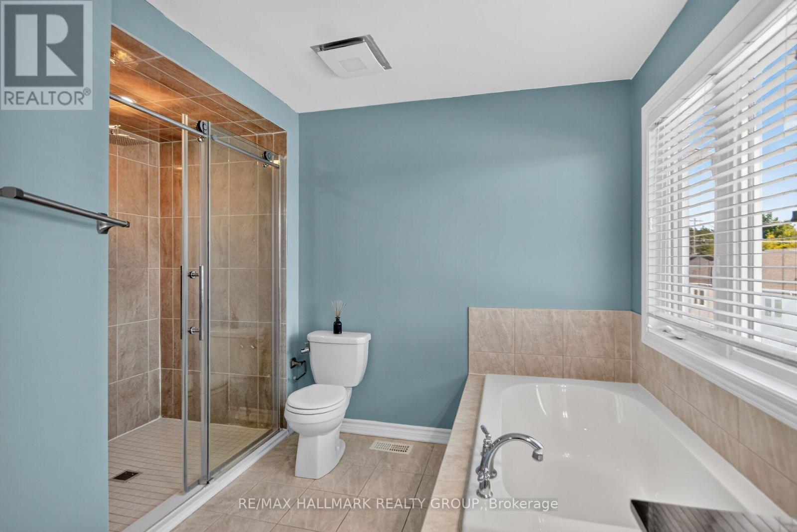 18 Sweetbay Circle, Ottawa, Ontario  K2S 0W8 - Photo 25 - X13843332