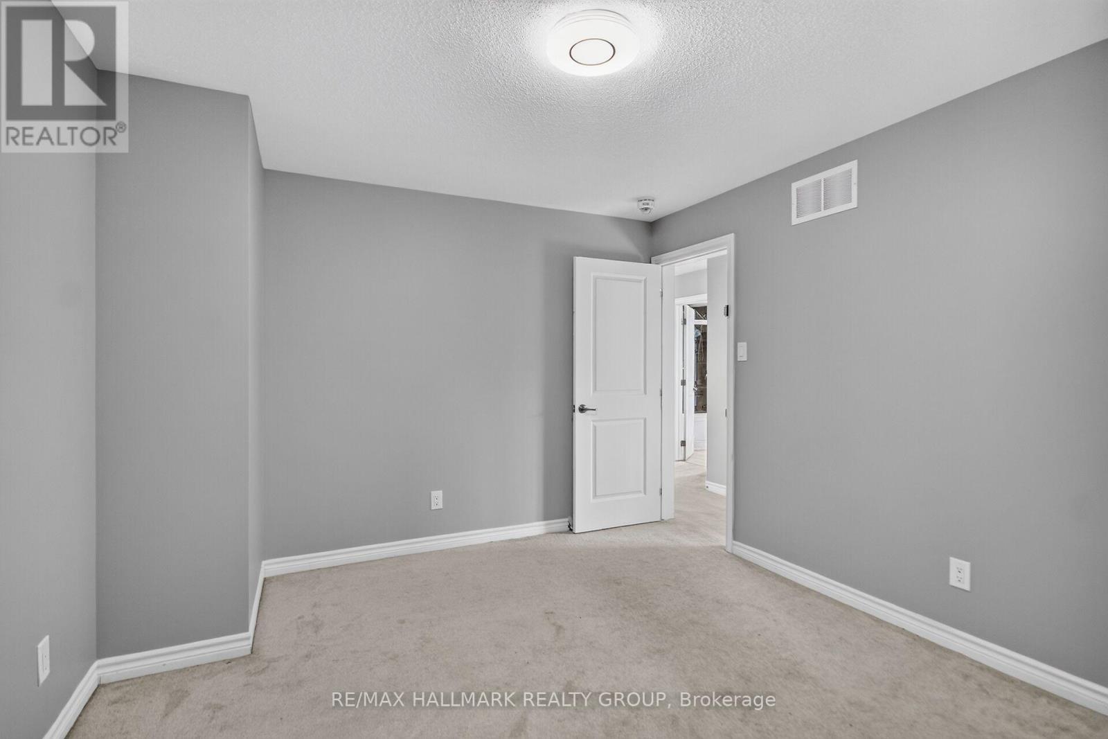 18 Sweetbay Circle, Ottawa, Ontario  K2S 0W8 - Photo 29 - X13843332