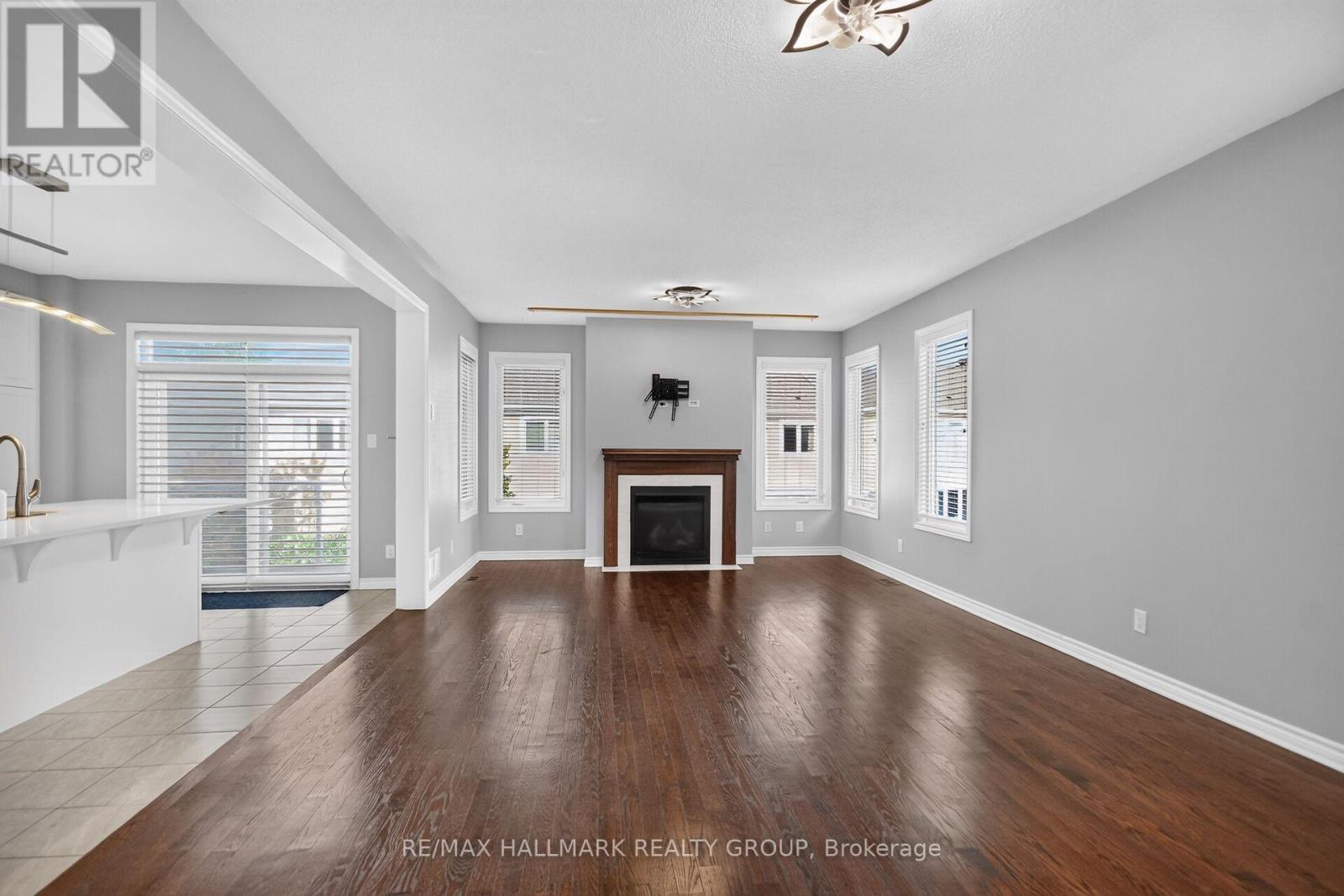 18 Sweetbay Circle, Ottawa, Ontario  K2S 0W8 - Photo 6 - X13843332