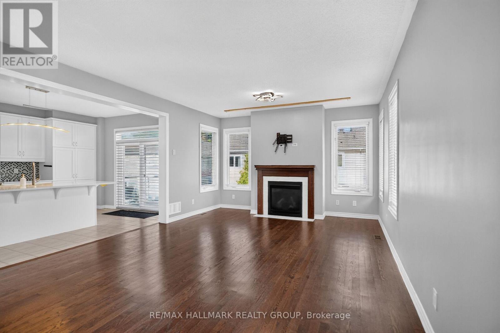 18 Sweetbay Circle, Ottawa, Ontario  K2S 0W8 - Photo 7 - X13843332