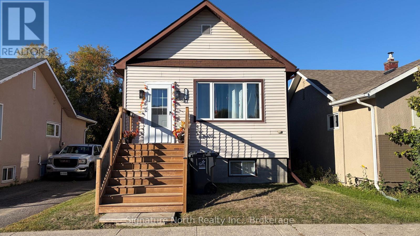 1313 GORE STREET W, Thunder Bay, Ontario