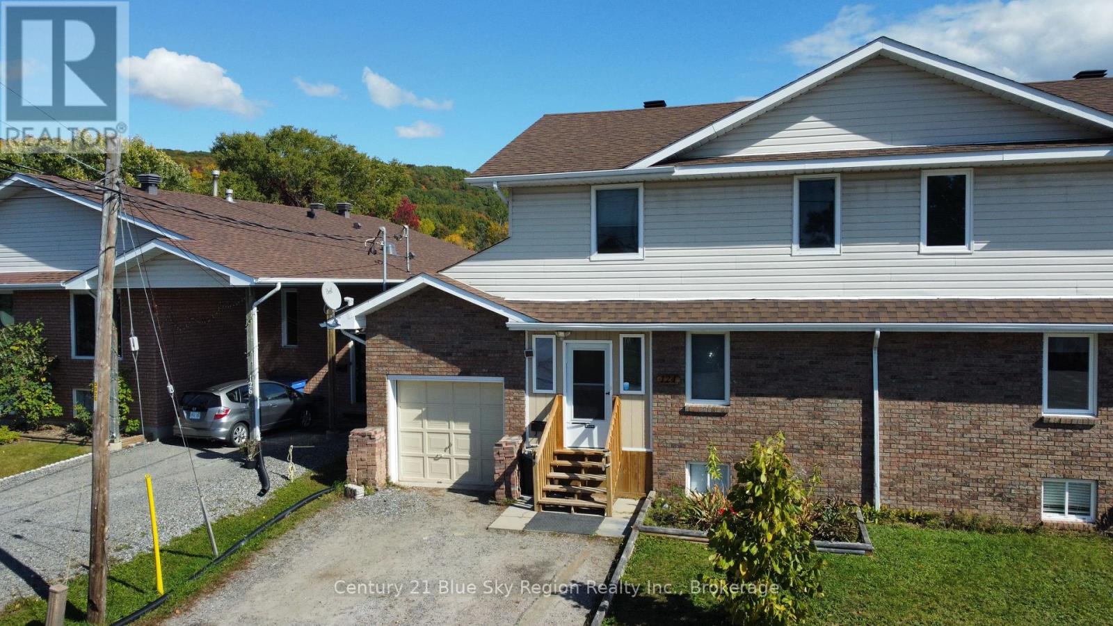 124 Johnston Road, North Bay, Ontario  P1B 9N6 - Photo 3 - X13843502