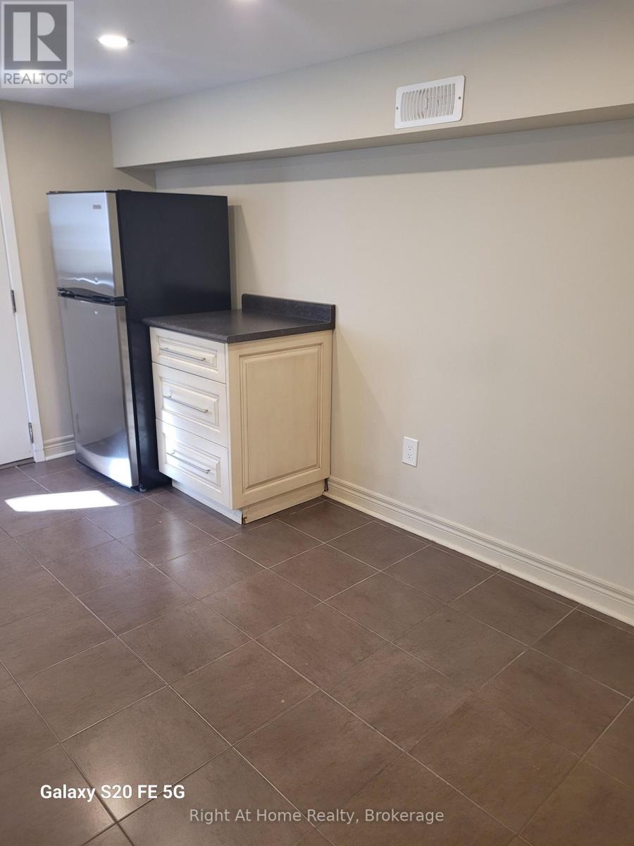 Basement - 1042 St Clarens Avenue, Toronto, Ontario  M6H 3X7 - Photo 4 - W13681306