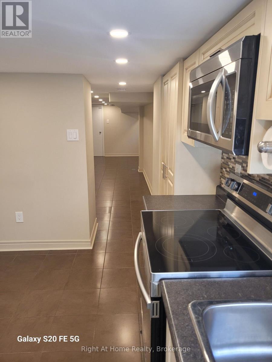 Basement - 1042 St Clarens Avenue, Toronto, Ontario  M6H 3X7 - Photo 5 - W13681306