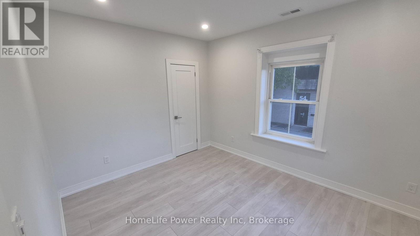 2u - 35 Wellington Street, Brantford, Ontario  N3P 1S8 - Photo 11 - X13843342