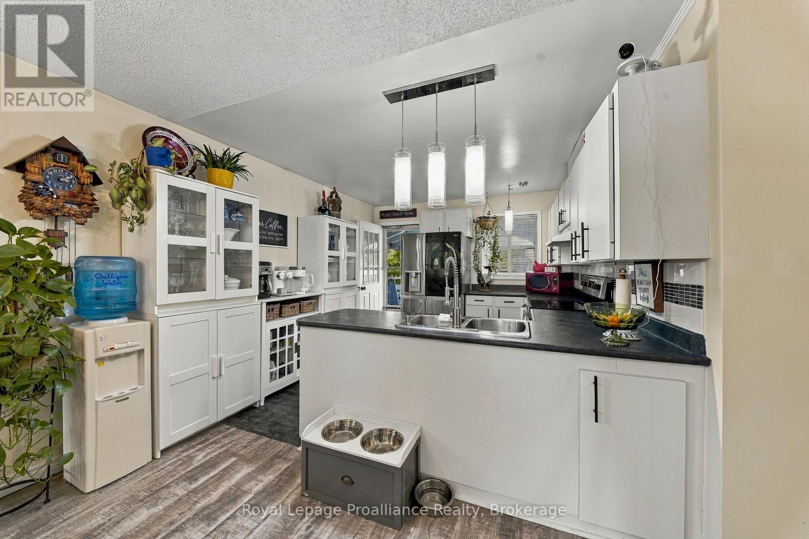 208 Byron Street, Quinte West, Ontario  K8V 2Z1 - Photo 13 - X13843226