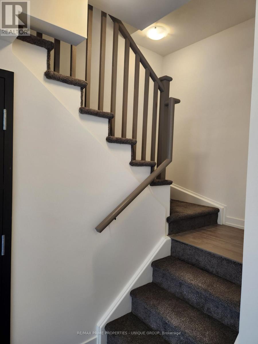 16 - 851 Sheppard Avenue W, Toronto, Ontario  M3H 0E9 - Photo 17 - C13843198