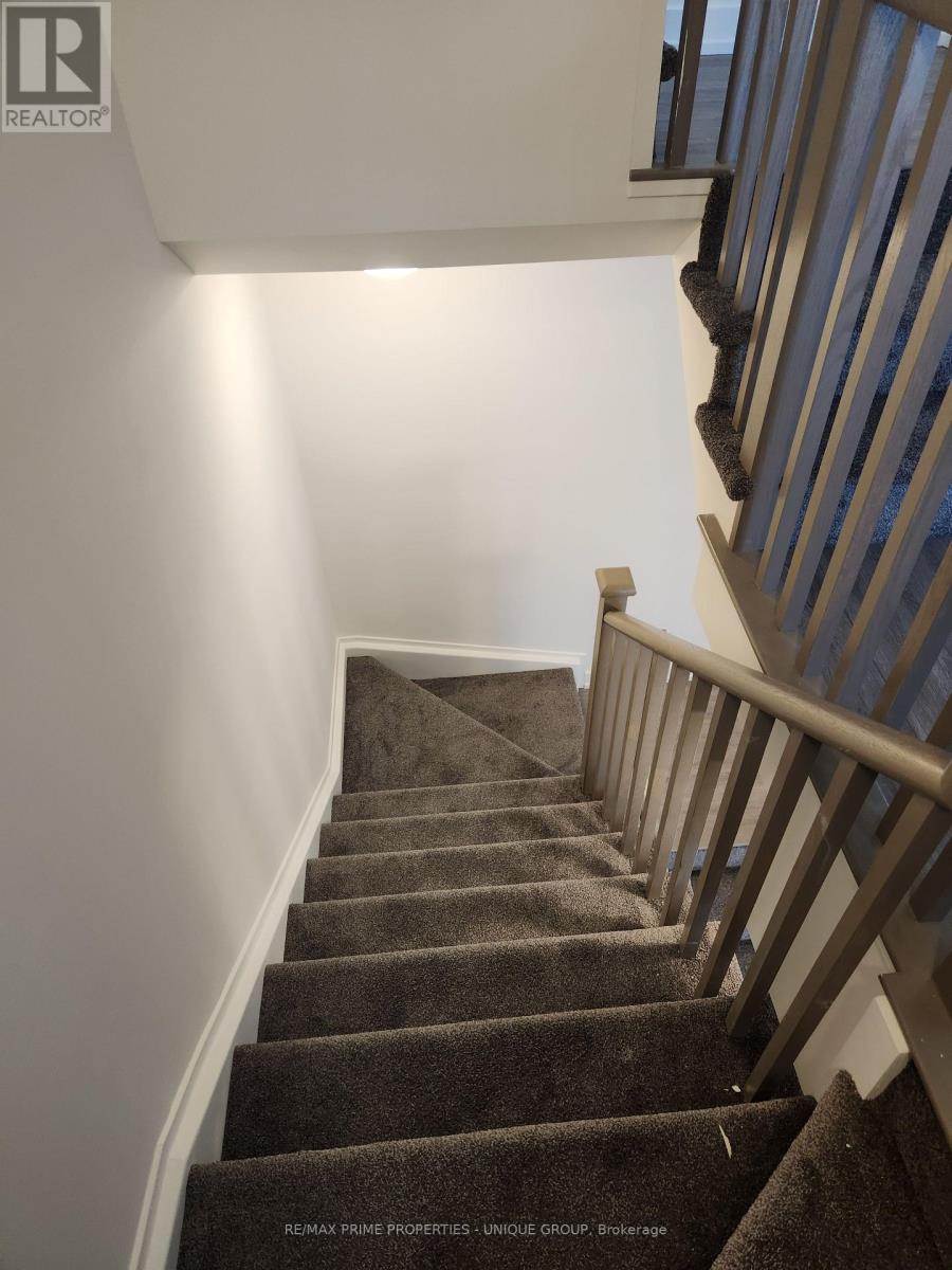 16 - 851 Sheppard Avenue W, Toronto, Ontario  M3H 0E9 - Photo 30 - C13843198