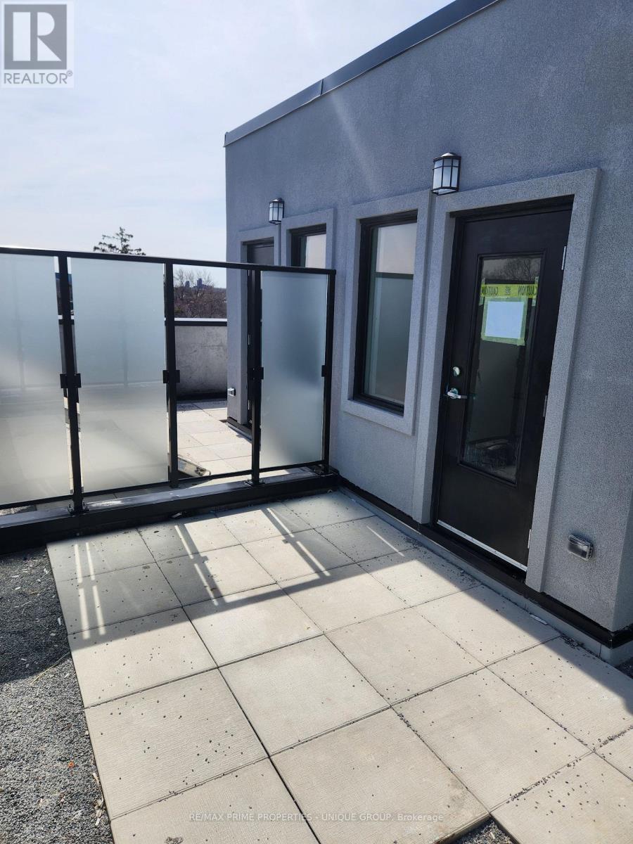 16 - 851 Sheppard Avenue W, Toronto, Ontario  M3H 0E9 - Photo 37 - C13843198