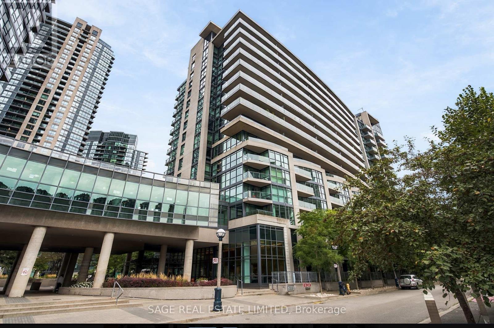 579 - 209 FORT YORK BOULEVARD, Toronto, Ontario