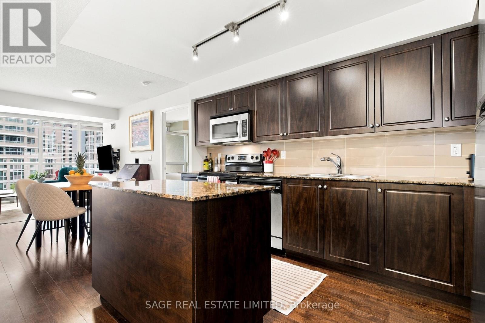 579 - 209 Fort York Boulevard, Toronto, Ontario  M5V 4A1 - Photo 12 - C13843224