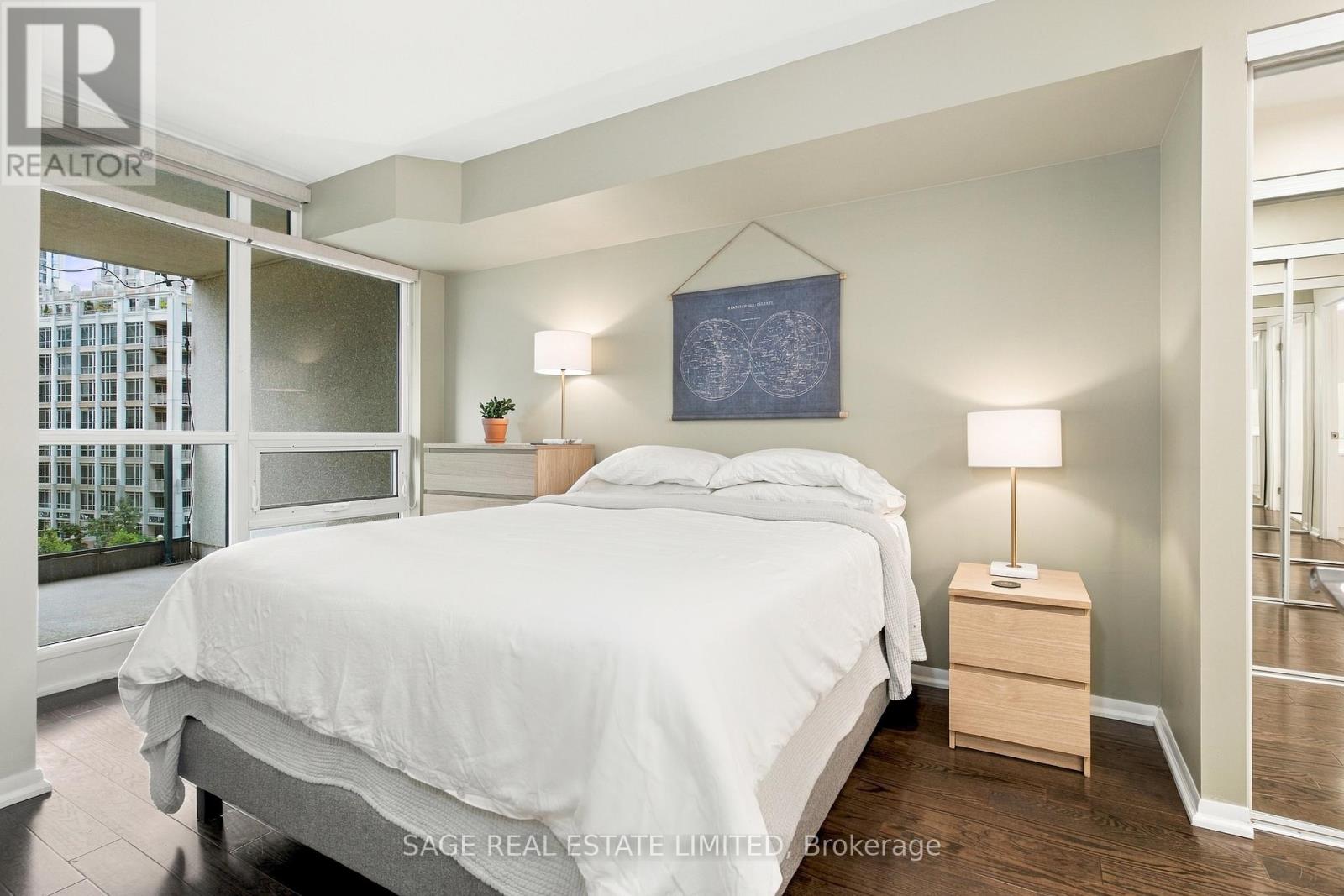 579 - 209 Fort York Boulevard, Toronto, Ontario  M5V 4A1 - Photo 15 - C13843224