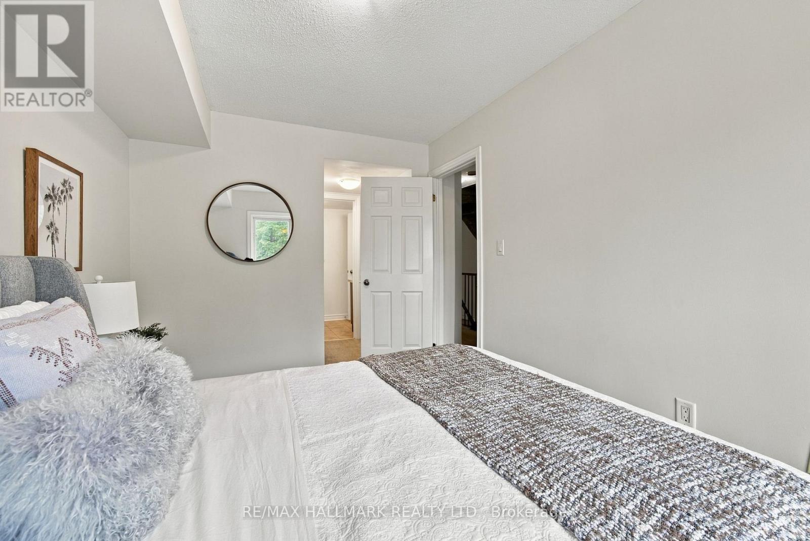 549 Shuter Street, Toronto (Regent Park), Ontario  M5A 1X9 - Photo 17 - C13843316