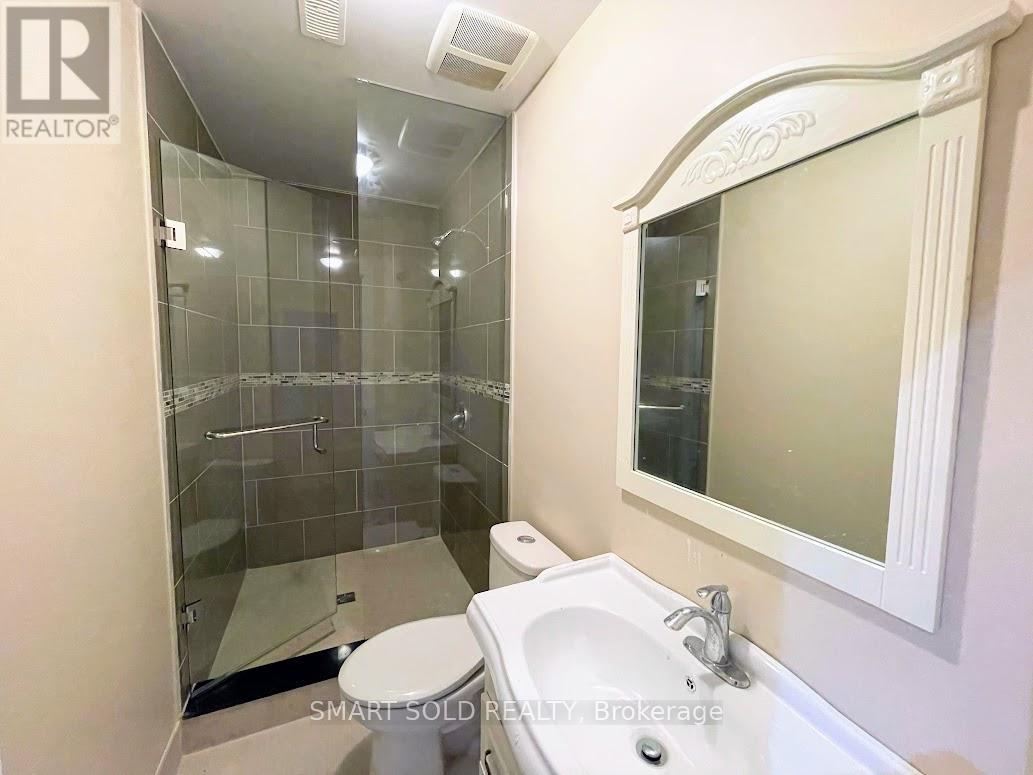 Bsmt - 11 Lurgan Drive, Toronto, Ontario  M2N 2G1 - Photo 2 - C13843480