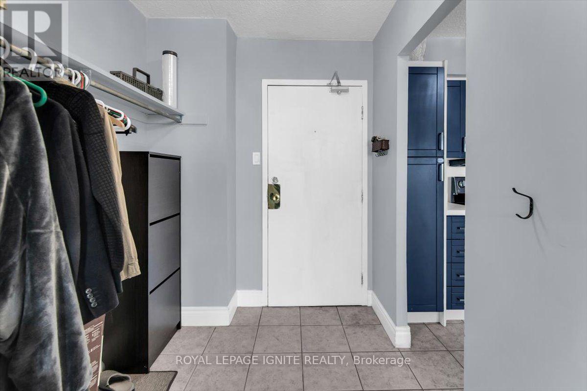 1712 - 3380 Eglinton Avenue E, Toronto (Scarborough Village), Ontario  M1J 3L6 - Photo 4 - E13843262