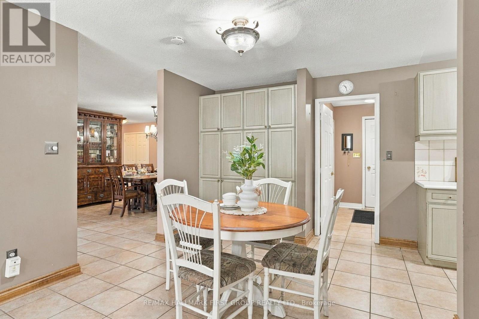 4 Mcnamara Court, Ajax, Ontario  L1T 4W6 - Photo 11 - E13843288