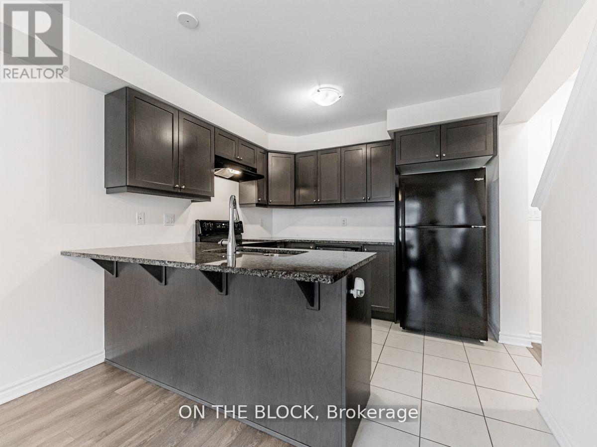2425 Fall Harvest Crescent, Pickering, Ontario  L1X 0G1 - Photo 13 - E13843382