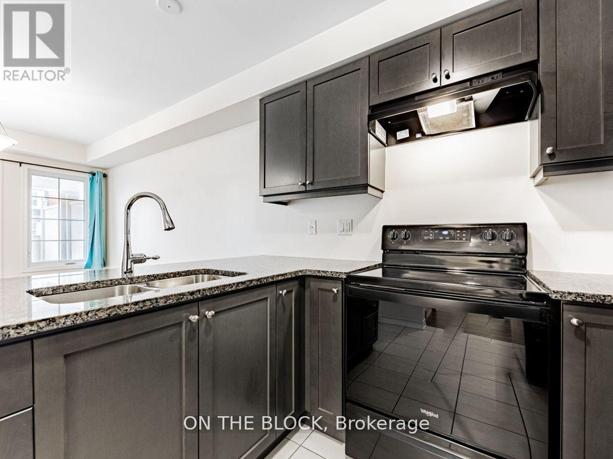 2425 Fall Harvest Crescent, Pickering, Ontario  L1X 0G1 - Photo 14 - E13843382