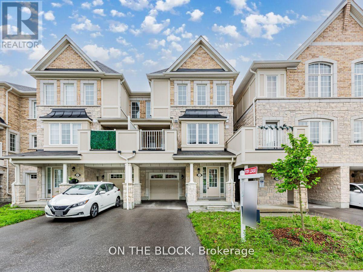 2425 Fall Harvest Crescent, Pickering, Ontario  L1X 0G1 - Photo 2 - E13843382