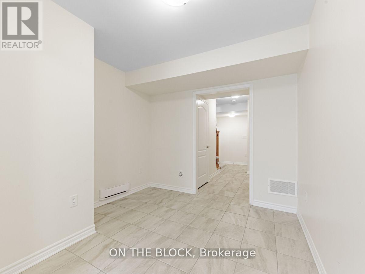 2425 Fall Harvest Crescent, Pickering, Ontario  L1X 0G1 - Photo 6 - E13843382