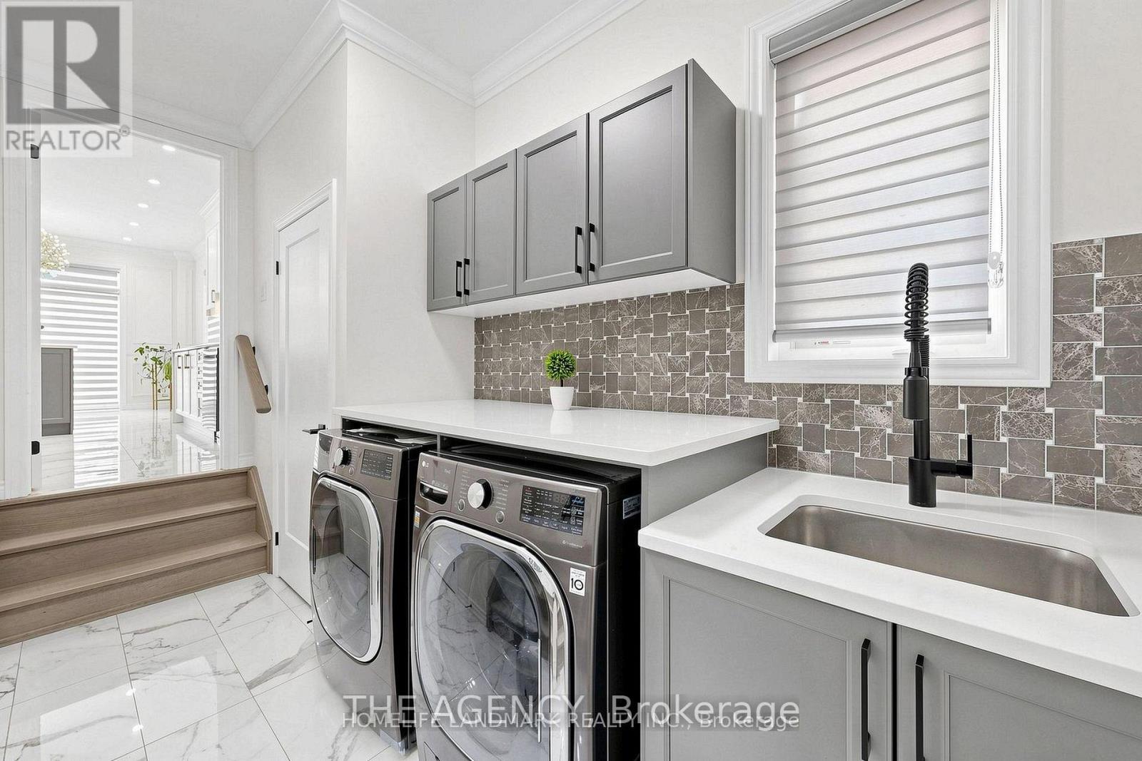 45 Morley Crescent, Whitby, Ontario  L1R 3C2 - Photo 24 - E13843398