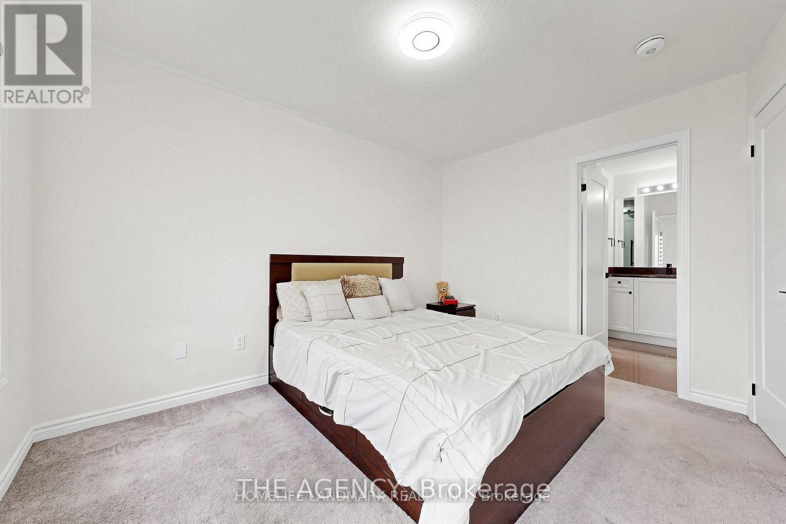 45 Morley Crescent, Whitby, Ontario  L1R 3C2 - Photo 37 - E13843398