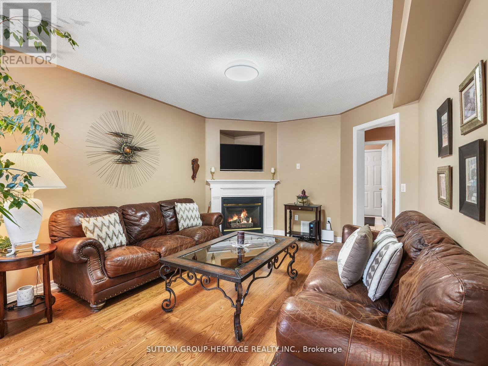 51 Annie Crescent, Ajax (Central West), Ontario  L1T 3Z4 - Photo 13 - E13843516