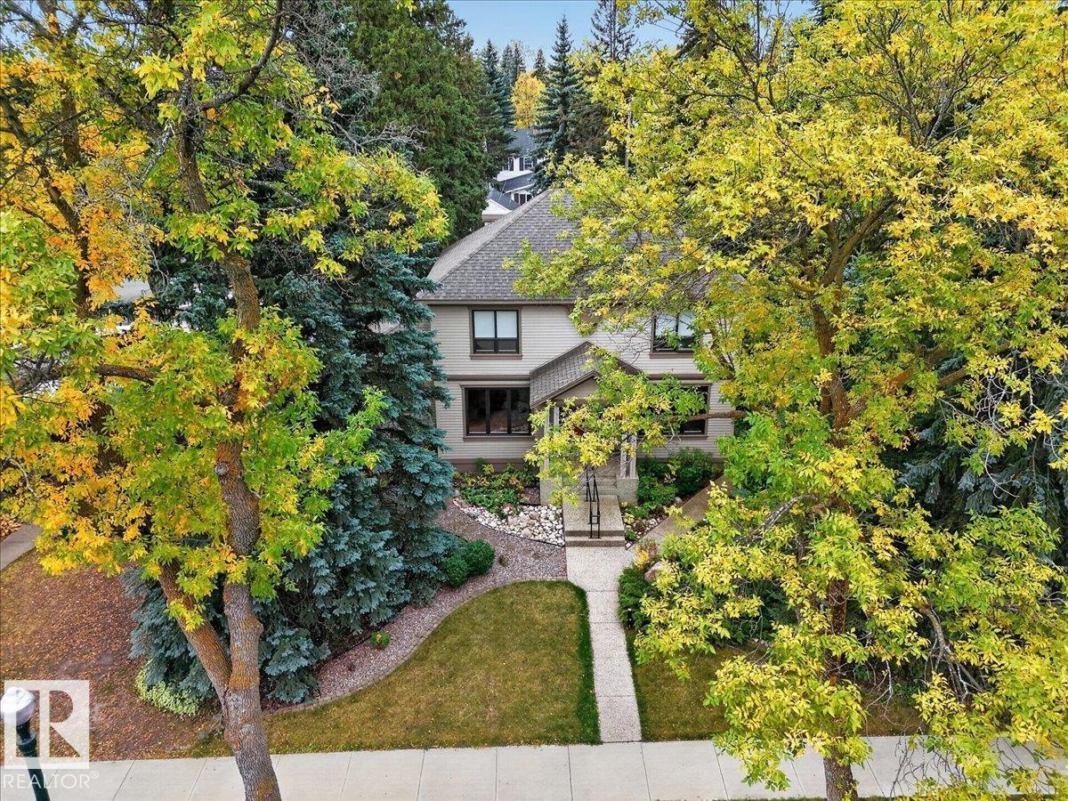 30 ST GEORGE'S CR NW