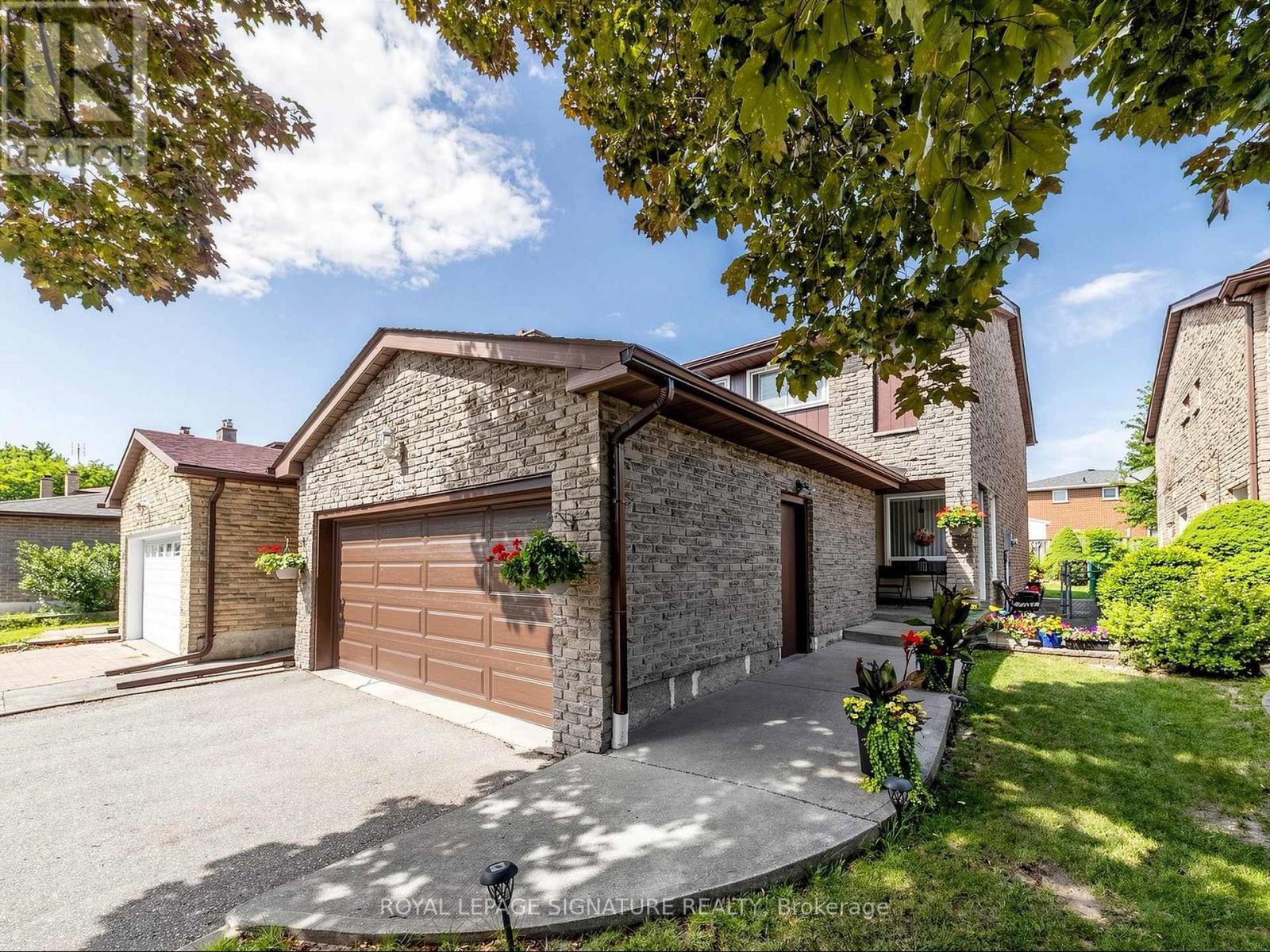 83 Empringham Crescent, Markham (Milliken Mills West), Ontario  L3R 3E9 - Photo 2 - N13843368