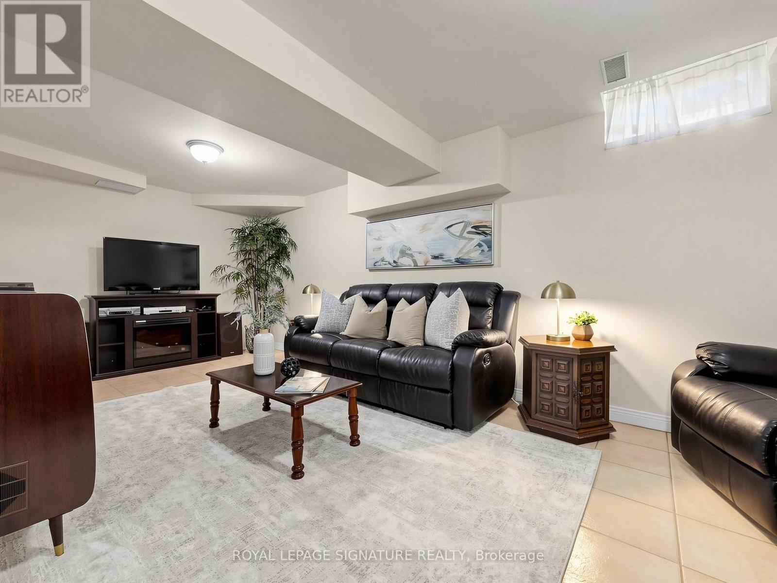 83 Empringham Crescent, Markham (Milliken Mills West), Ontario  L3R 3E9 - Photo 35 - N13843368