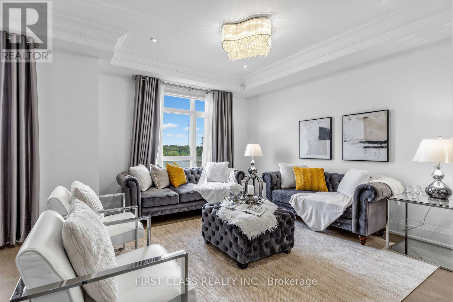 108 South Park Road, Markham (Commerce Valley), Ontario  L3T 0G6 - Photo 11 - N13843526