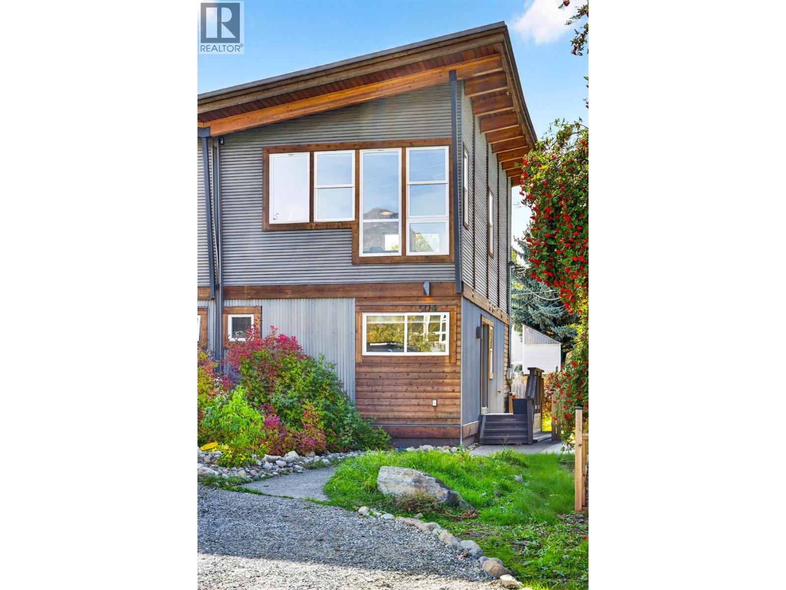 504 A 10th Street S, Golden, British Columbia