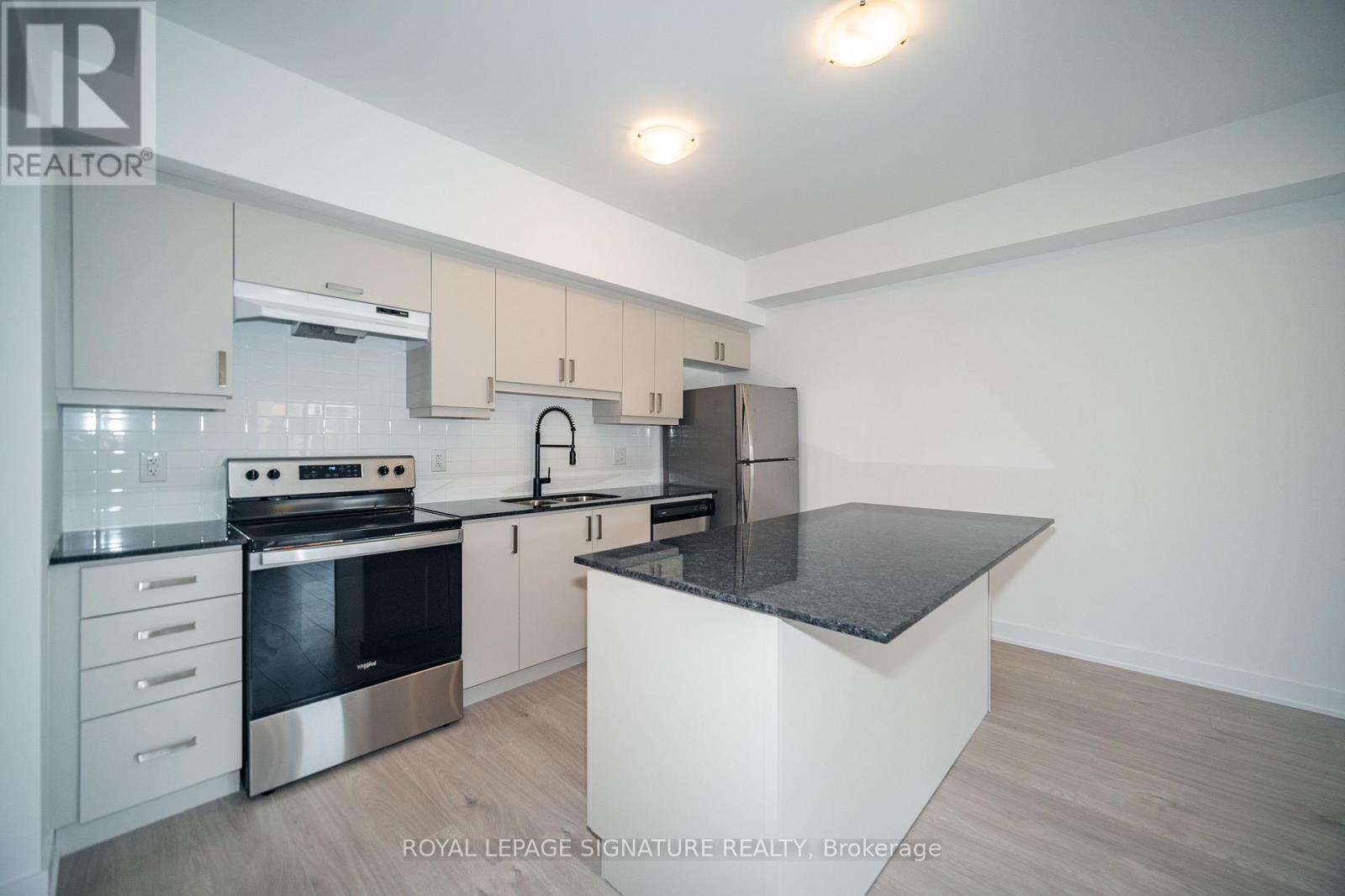 103 - 1 Chef Lane, Barrie, Ontario L9J 0T1 - Photo 6 - S13843520